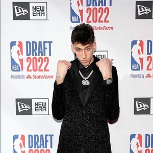 Meet your Posher, Cody